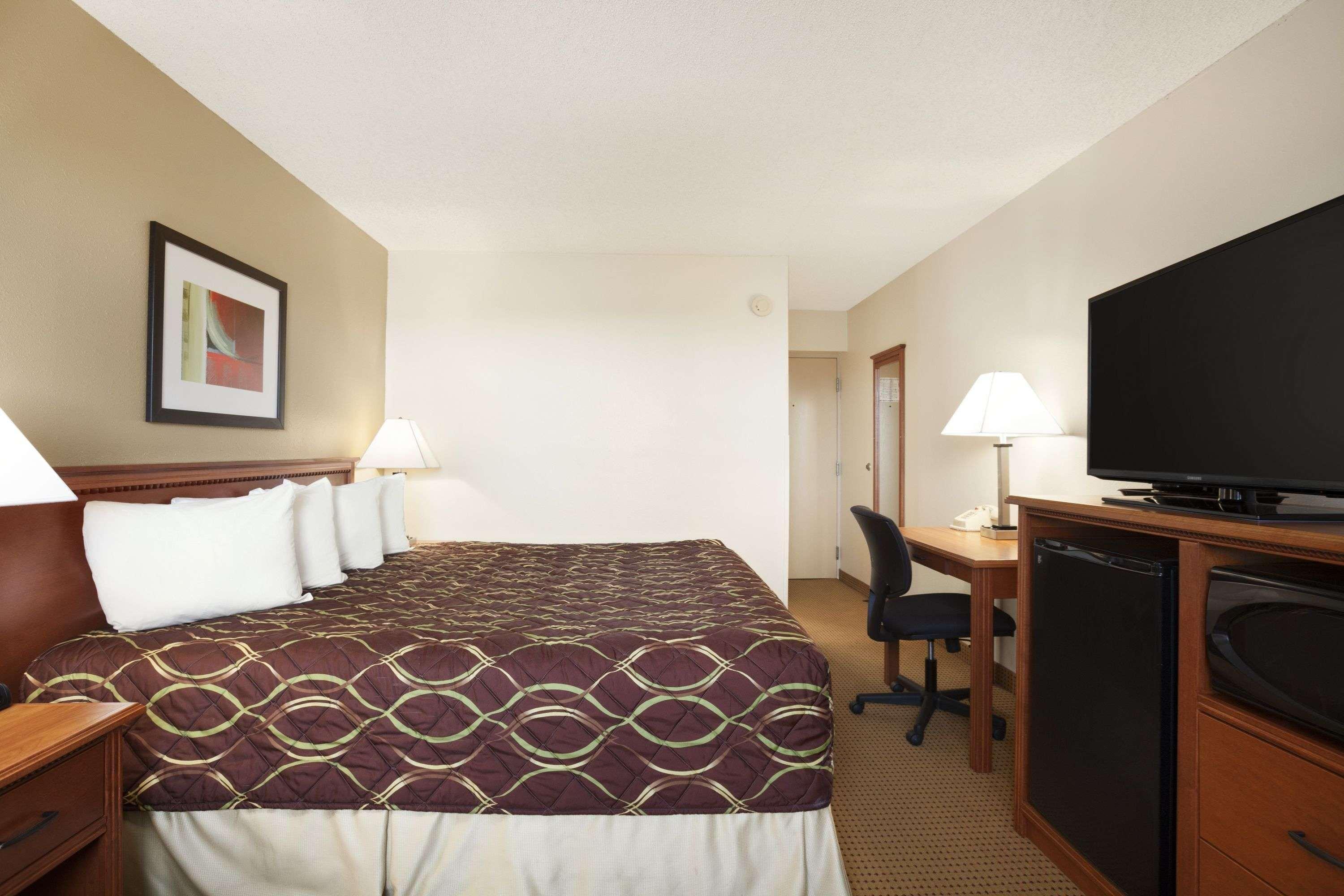 Hotel Super 8 By Wyndham Williston Nd Esterno foto